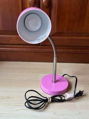rare 2008 vintage pretty pink desktop gooseneck lamp
